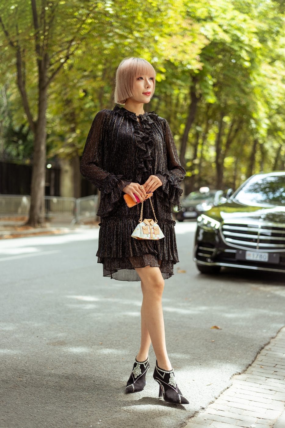 Paris Haute Couture Week, photograph 39 by Sid Marin
