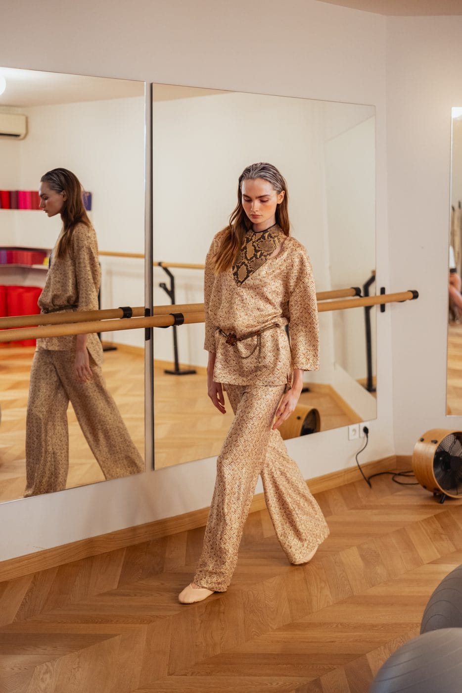 Julie de Libran runway show, Paris, Look 3